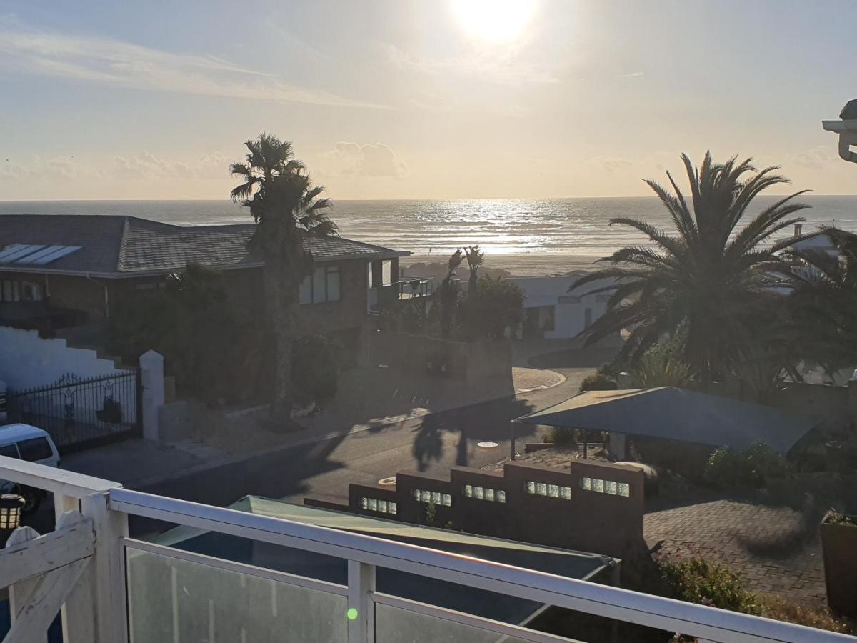 Atlantic Studio - Compact Unit With Sea Views Melkbosstrand Exterior foto